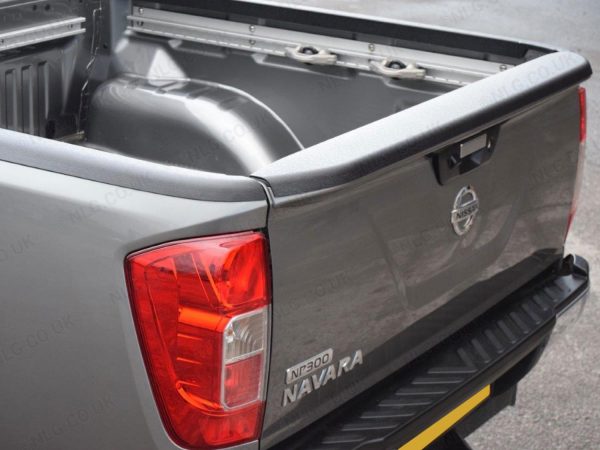 nissan-navara-2015-bed-rail-caps_1