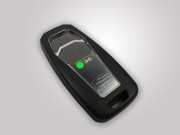 S103393_EXP_Winch_Wireless_Remote_with_green_light